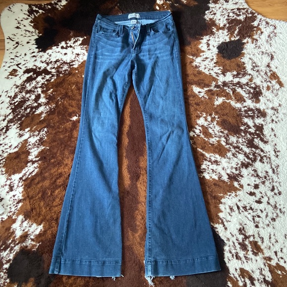 Judy blue jeans - Picture 2 of 3